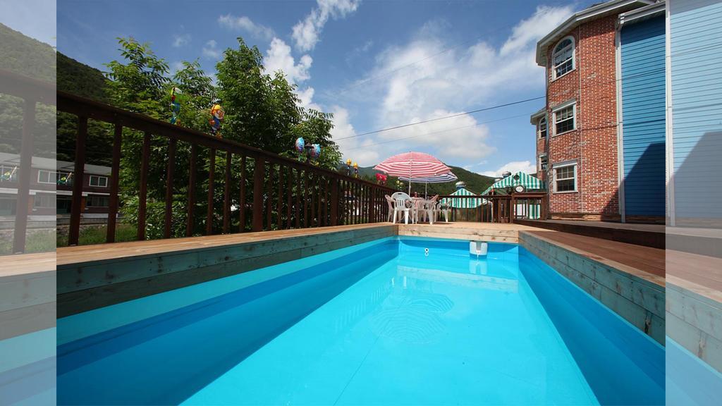 Muju Iris Pension Exterior foto
